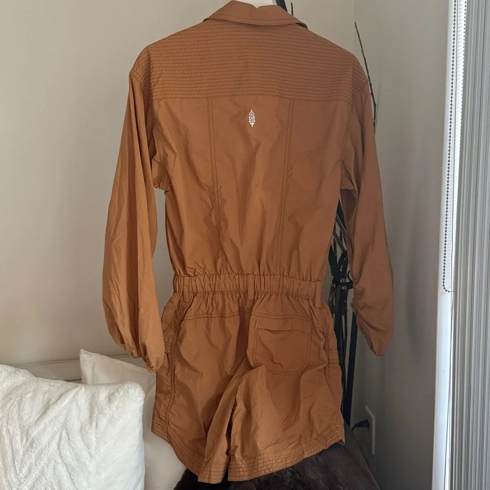 Free People Movement Women's‎ Ochre Tan Long sleeve Romper new